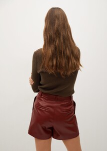 87041008_30_R.jpg