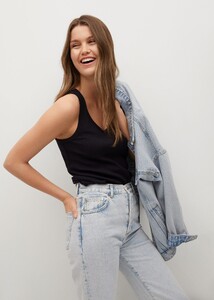 87047129_99_D1.jpg