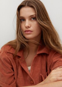 87067627_79_D2.jpg