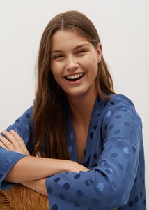 87070558_56_D2.jpg