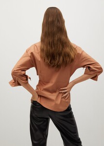 87090534_26_R.jpg
