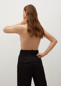 87147626_80_R.jpg