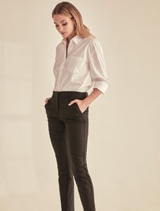 AllTerritories_OnBody_25772301_D5_28.jpg