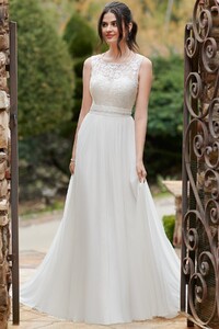 BE549-Front_1200x1800.jpg