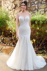 BE551-Front_1200x1800.jpg