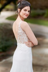 BE553-CloseBack_1200x1800.jpg