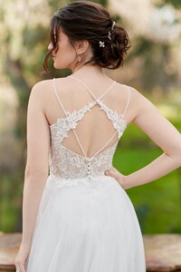 BE560-CloseBack_1200x1800.jpg