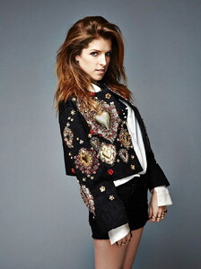 Babes_Brunettes_Celebrities_Anna_Kendrick_Yum_Yum_4390584-17.jpg