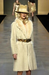 Blumarine-FW2004-Dewi-15.jpg