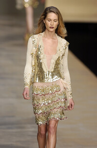 Blumarine-FW2004-Erin-Wasson-11.jpg