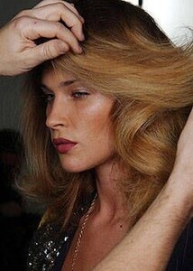 Blumarine-FW2004-Erin-Wasson-19.jpg