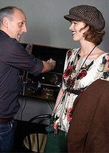 Blumarine-FW2004-Eva-Herzigova-17.jpg