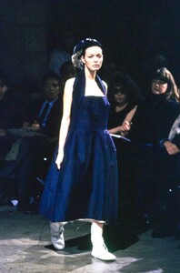 COMME-DES-GARCONS-SPRING-1998-RTW-29-CN10043476.jpg