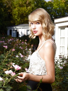 Celebrities_My_ultimate_cock_teasers_-_Vol.02__Taylor_Swift_4604336-21.jpg