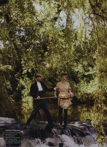 Field_Testino_US_Vogue_November_2008_09.thumb.jpg.06824db601057cdce6322e8d6be5f4f5.jpg
