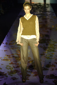 FrostFrench-FW2004-08.jpg