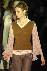 FrostFrench-FW2004-12.jpg