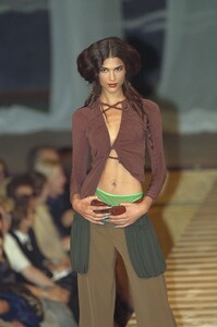 Gaultier-SS2000-08.jpg