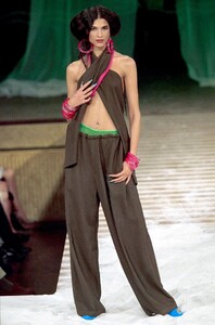 Gaultier-SS2000-10.jpg