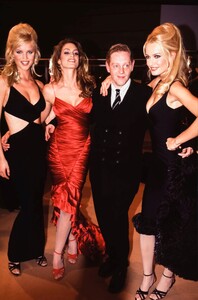 Herve-Leger-SS1996-03.jpg