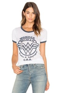 JUNK-WS1455_V1.jpg