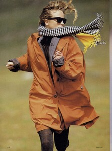 Kohli_US_Vogue_October_1987_03.thumb.jpg.9ed2c4037ef3fb2ed0e58cbb2b1b3eb2.jpg