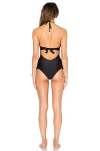 LULI-WX127_V3.jpg