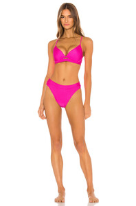 LULI-WX319_V4.jpg