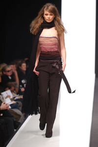 La-Perla-FW2004-05.jpg