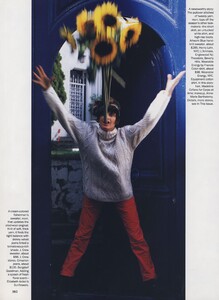 Lagerfeld_US_Vogue_October_1993_05.thumb.jpg.d2c65c6ad993d78dcc586e168e559ffd.jpg