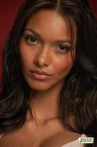 LaisRibeiro456776542456799767544456.thumb.jpg.e86273782e7ba0e3e61b31754dc56aa6.jpg