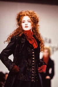 Lolita-Lempicka-FW1994-04.jpg