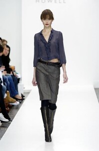 Margaret-Howell-FW2004-02.jpg