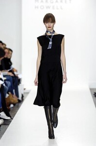 Margaret-Howell-FW2004-07.jpg