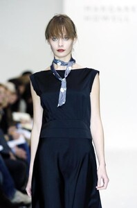 Margaret-Howell-FW2004-09.jpg