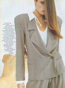 Maser_US_Vogue_January_1987_01.thumb.jpg.c0528a4e7f2ffe9d5754199d16ec3663.jpg