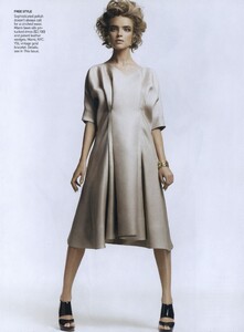 McDean_US_Vogue_February_2008_04.thumb.jpg.30f4db10344a3f63fb0db7b90419e0a9.jpg