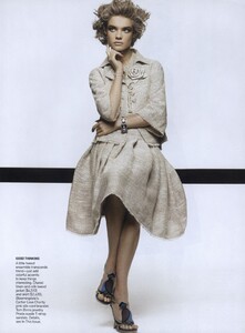 McDean_US_Vogue_February_2008_10.thumb.jpg.bdae2c708bcc6a19afd0972980bb4c38.jpg