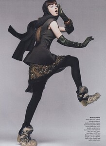 McDean_US_Vogue_September_2007_11.thumb.jpg.812941663e1e86c2c90f6226c7b88ae8.jpg