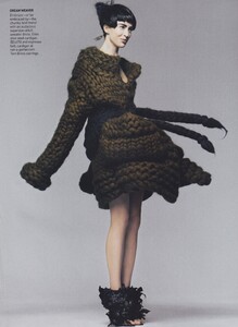 McDean_US_Vogue_September_2007_13.thumb.jpg.4cafadde98f4731b74424a0600d9ced0.jpg
