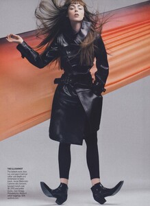 McDean_US_Vogue_September_2007_15.thumb.jpg.b7433e6ac38c9a9dc014e3bf49b67b58.jpg