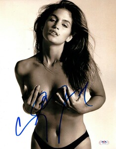 Model-Cindy-Crawford-Signed-11x14-Photo-PSA-DNA-COA.jpg