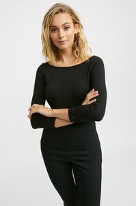 PH003_New_Launch_3_4_Boat_Top_Black_01.jpg