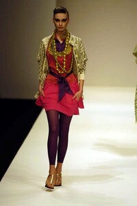 PPQ-FW2004-03.jpg