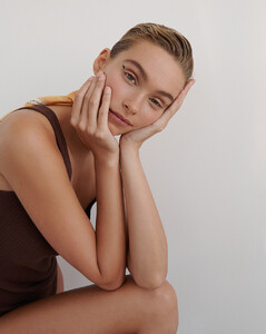 Photographer-Carmen-Rose-Fashion-Editorials-Nikki-Hillier-19.jpg