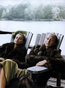 Portraits_Meisel_US_Vogue_September_1998_10.thumb.jpg.90aafffbf26acdc5be0012a202aa04e4.jpg