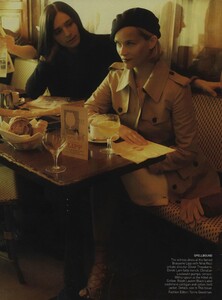 RW_Testino_US_Vogue_November_2008_02.thumb.jpg.22c9a6f24e79421611cec49dc7a0f3cd.jpg