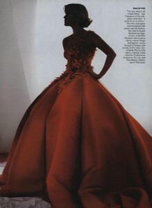 RW_Testino_US_Vogue_November_2008_10.thumb.jpg.2701c8955337c647897a6996969b56e4.jpg