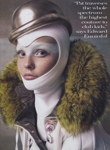 Roy_Meisel_US_Vogue_September_2007_06.thumb.jpg.7b1091d725dfb8c7d01e71ce481a7509.jpg