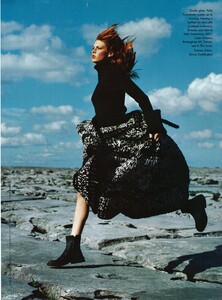 Testino_US_Vogue_September_1998_02.thumb.jpg.27b48dc07b4ad94004934a45ace2d554.jpg